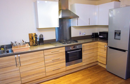 Burton Latimer Apartment | Spacious 2 Bedroom Flat - Kettering
