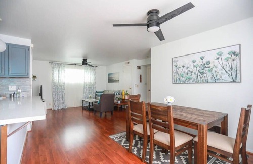 Mosswood Apartment | Spacious 2BR/1BA Apt in Temescal Oakland w/Parking