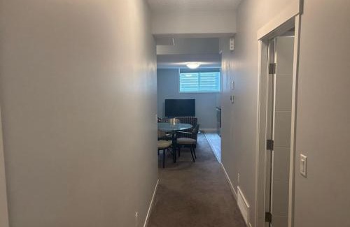 Southwest Edmonton Apartment | Spacious 2BR Suite - SW Edmonton