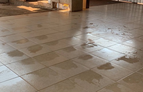 Paranoa House | Spacious 3-bedroom house in lovely Jardim Botanico with WiFi, AC