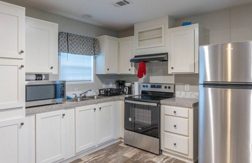 Nichols Cottage | Spacious 3 bedroom cottage South Lakeland/Parking