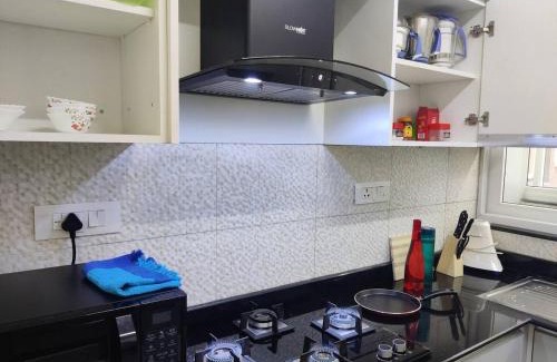 Agara Apartment | Spacious 3 BHK inHigher flr with Sunset, Lake View