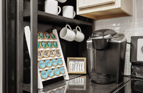 Lexington House | Spacious 3 BR w/King Suite + Patio Off Interstate