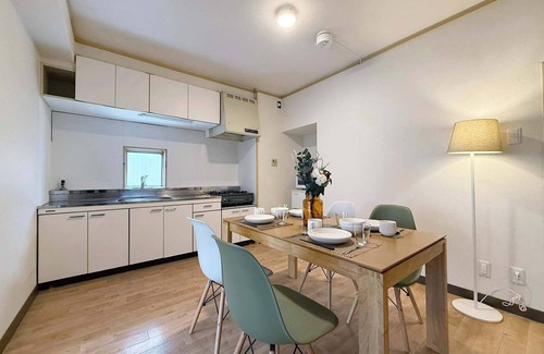 Hiroshima City Centre Apartment | Spacious 3BR Apt for 9 ppl near PeacePark