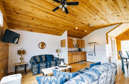 Summerside Cottage | Spacious 3BR Cottage near Cavendish Beach Resort | Family Fun Park | WiFi | BBQ