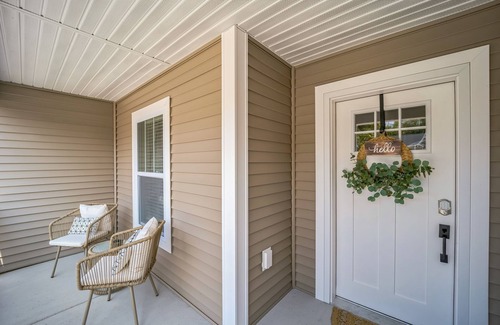 Williamsburg Condo | Spacious 3BR Retreat! Pet-Friendly Near Traverse City