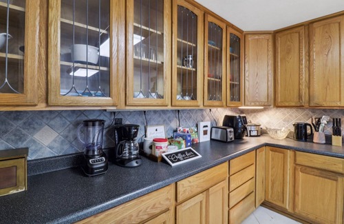 El Cajon House | Spacious 3BR w Pool, Garage, King Bed, Ranch Style