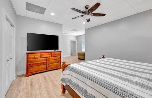 Barnesville Other | Spacious 4-bed, 3-bath Ranch House on private farm with water views