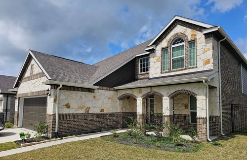 Southeast Houston House | Spacious 4-bedroom house in amazing Houston with WiFi, AC