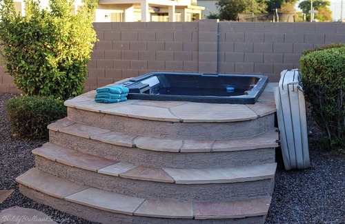 Tuscano House | Spacious 4-bedroom house with tranquil outdoor space, includes Grill and Spa.