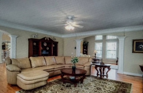 Lake Oconee House | Spacious 4-bedroom Lake Front home in charming Eatonton.