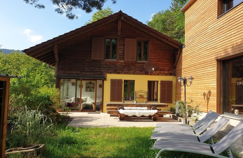 Osenbach Ski Chalet | Spacious 4 * cocooning chalet surrounded by nature, garden facing south, near Colmar