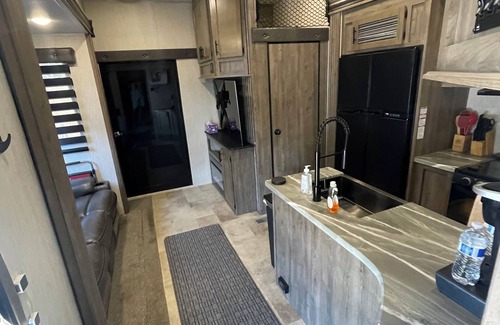 Nipomo House | Spacious 40' 2020 Vengeance Rogue - A Luxury Home On Wheels