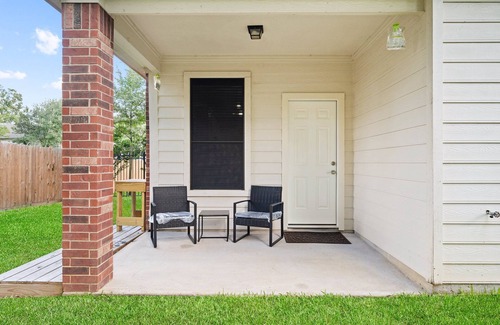 Spring House | Spacious 4BR/2.5BA Spring, TX Home in Quiet Cul-de-Sac