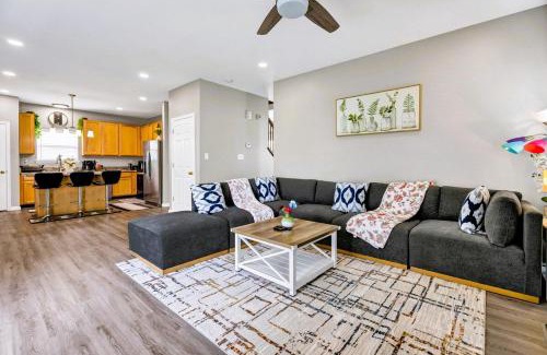 St. Louis House | Spacious 4BR Retreat Near Tower Grove, SLU and Attractions!