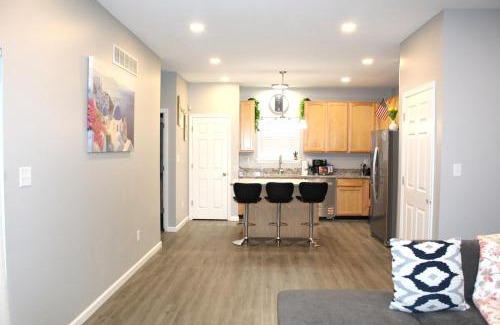 St. Louis House | Spacious 4BR Retreat Near Tower Grove, SLU and Attractions!