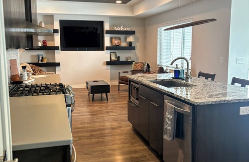 Fargo House | Spacious 5-bedroom house in charming West Fargo with AC, WiFi