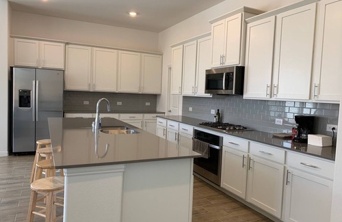 Fort Worth House | Spacious 5-bedroom house in Fort Worth w with WiFi, AC