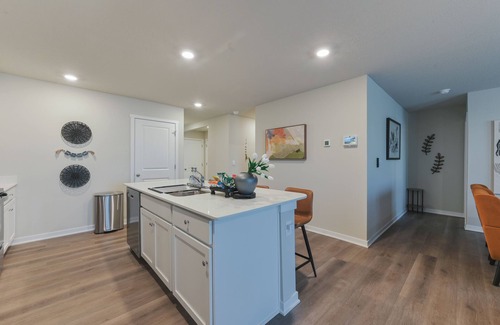 Elkhart House | Spacious 5-bedroom house with AC and WiFi in fantastic NE Ankeny