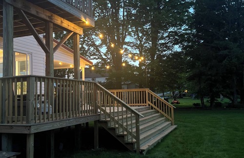 Deposit House | Spacious 5-bedroom river house in charming Deposit