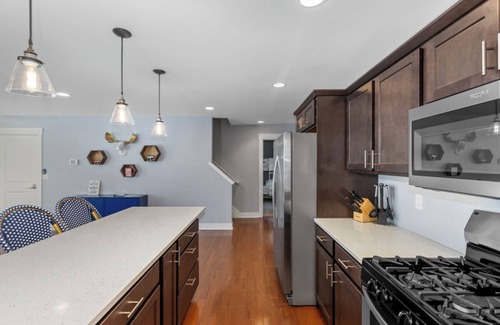 Saugatuck House | Spacious 5BR, 3BA Waterfront Home w/Fenced Backyard & Private Boat Dock