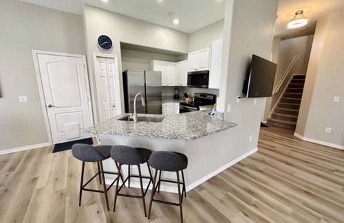 Tuscan Hills Villa | Spacious 5BR Gated Resort Villa w/Private Pool & Spa – Near Disney!