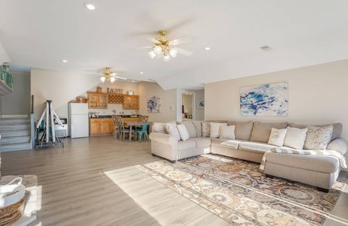 Osage Beach House | Spacious 6-bedroom house in lovely Sunrise Beach MM 14