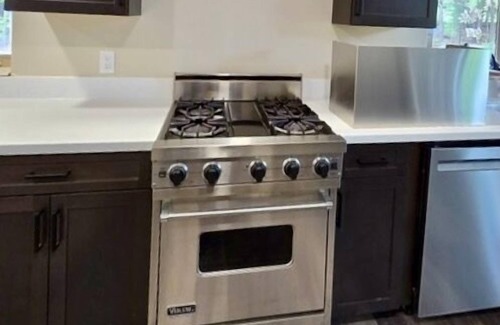 Girdwood House | Spacious 7 BR upper level duplex on a large lot