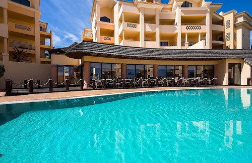 Praia da Luz Hotel | Spacious Accommodation Close to Porto de Mos Beach! 3 Onsite Pools, Free Parking