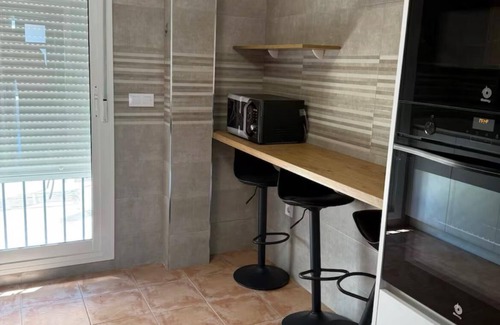 Gerena House | Spacious and luminous house, for families or groups.