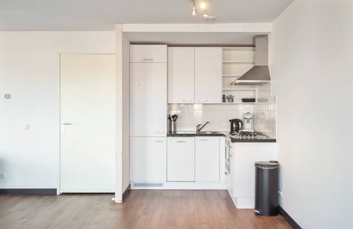 Merenwijk Apartment | Spacious and luxurious first flloor apartment with balcony- Kaag (18)