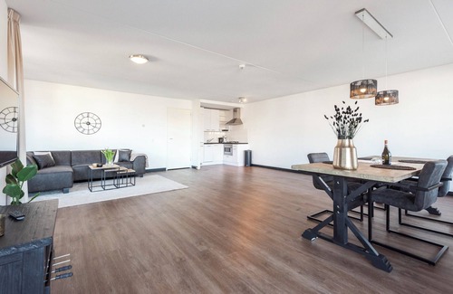 Merenwijk Apartment | Spacious and luxurious first flloor apartment with balcony- Kaag (18)