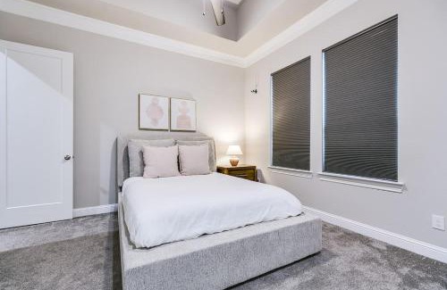 Coppell House | Spacious and Modern 4BR 2BA 5MintoDFW