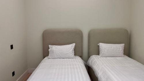 Riyadh Apartment | Spacious and Modern Apartment for Rent in Ergah, Riyadh