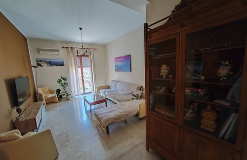Borgo Vecchio Apartment | Spacious and very central apartment in prestigious building
