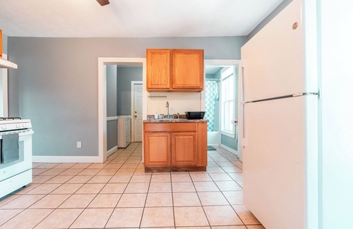 Worcester Apartment | Spacious apartment close to UMass Medical