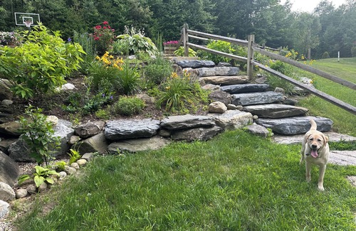 Arlington Apartment | Spacious apartment in beautiful, historic Arlington VT