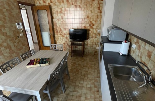 Ercolano Apartment | Spacious apartment with a view of Capri and the Bay of Naples