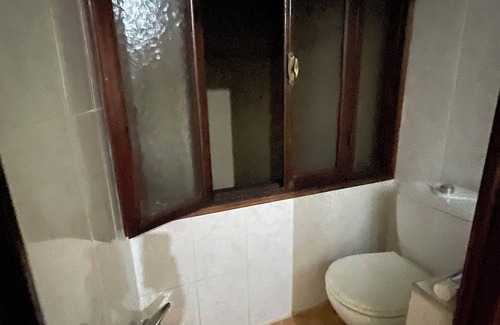 Bni Makada Apartment | Spacious apartment with Moroccan living room and garden view