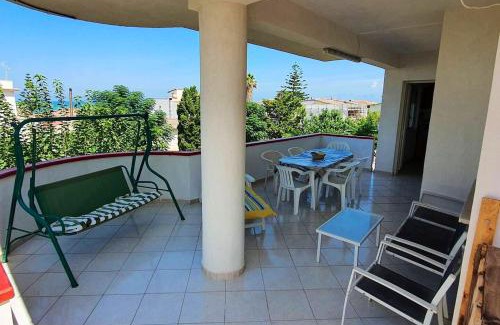 Alcamo Marina Apartment | Spacious apartment with sea view in Alcamo, 180 m²