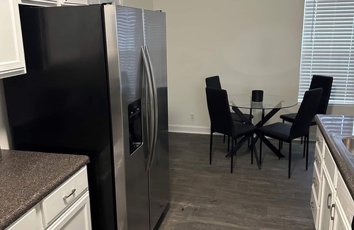 Atlanta House | Spacious Atlanta Duplex 3 BRs