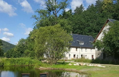 Janowice Wielkie Villa | Spacious authentic Polish farmhouse in a beautiful landscape