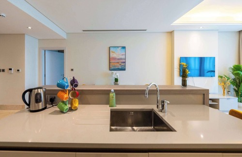 Palm Jebel Ali Apartment | Spacious beachfront 2 bedroom apartment - The 8