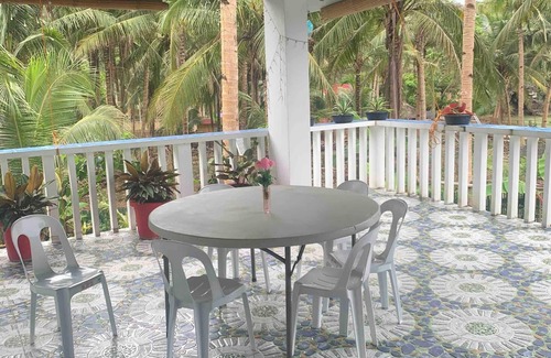 Macrohon House | Spacious Beachfront House with Rooftop Deck in Macrohon, Philippines