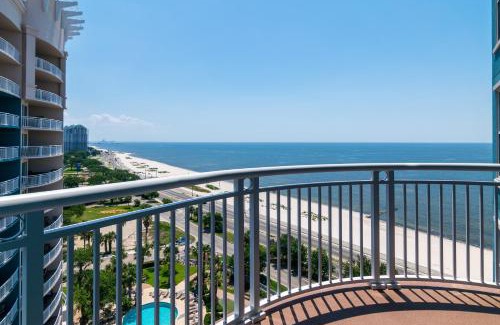 Gulfport House | Spacious Beachview End Unit in Legacy Tower 2 -1101 - 3 bedroom 3 bath condo