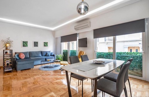 Pangrati Apartment | Spacious & bright 2br apt in hip Pangrati, Athens