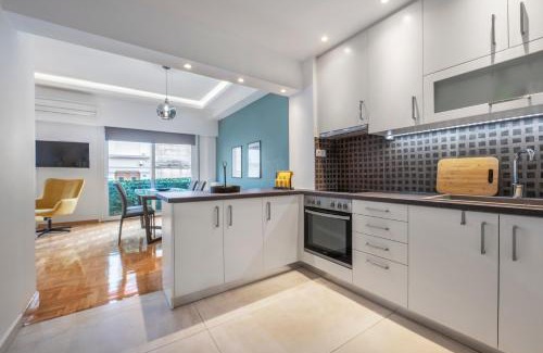 Pangrati Apartment | Spacious & bright 2br apt in hip Pangrati, Athens