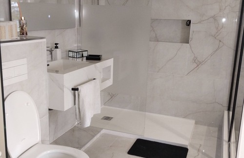 Charly Apartment | Spacious, bright studio with terrace in a quiet residence