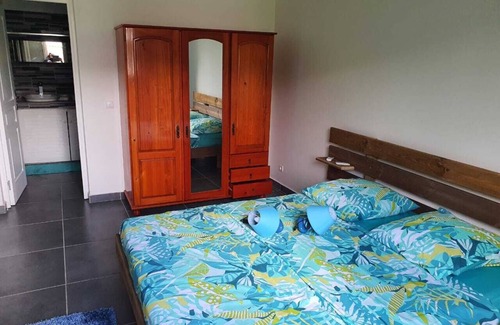 Point d'Or House | Spacious, bright villa ideal for families.