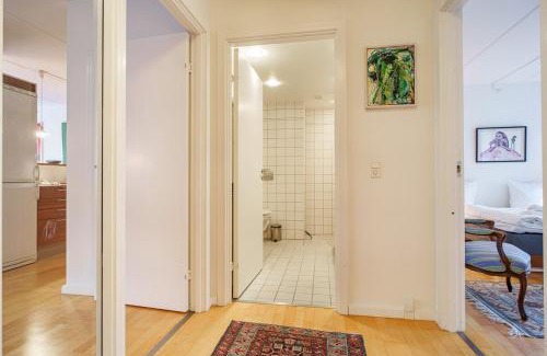 Christianshavn Apartment | Spacious Canal-View Apartment Near Metro in Christianshavn